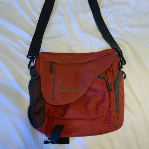 Mountainsmith messenger bag